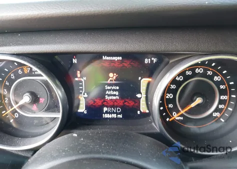 2018 Jeep Wrangler Unlimited Sahara 4X4 из США, поврежденный, VIN 1C4HJXEG1JW159817